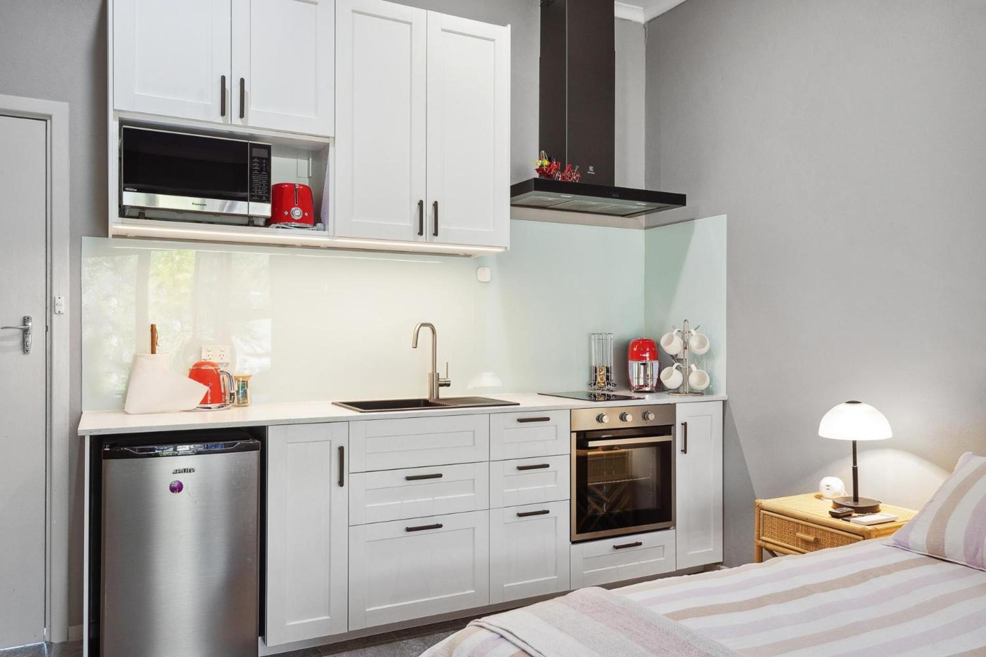 Haven Studio Hideaway Near Airport 퍼스 외부 사진