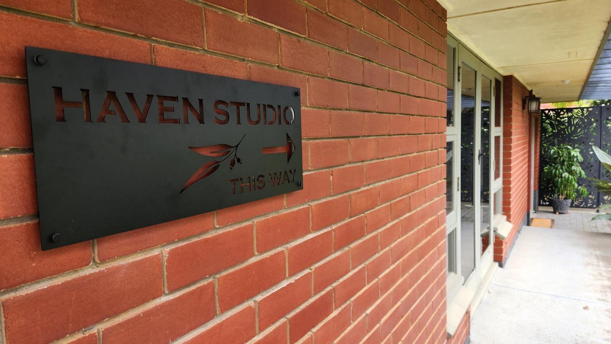 Haven Studio Hideaway Near Airport 퍼스 외부 사진